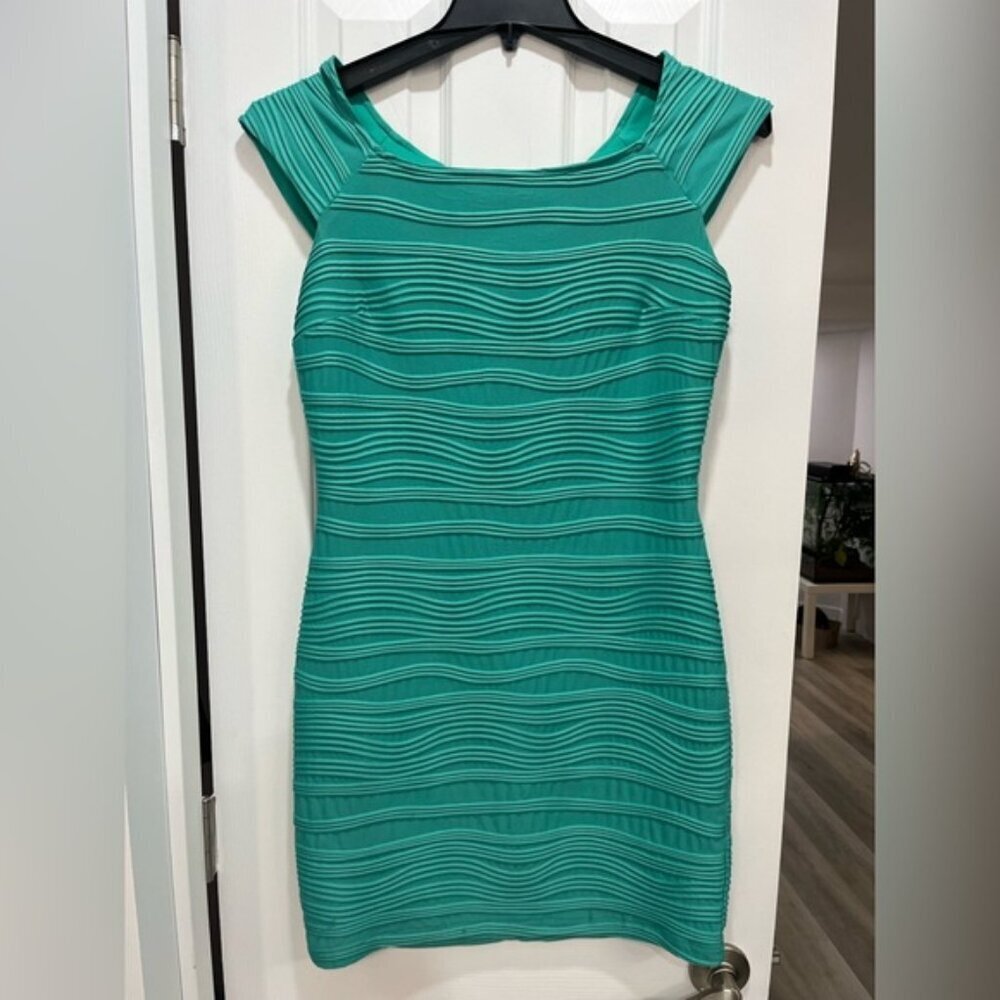 Frank Lyman Turquoise Green Bodycon Dress Textured Ribbed Detail Stretch Fit